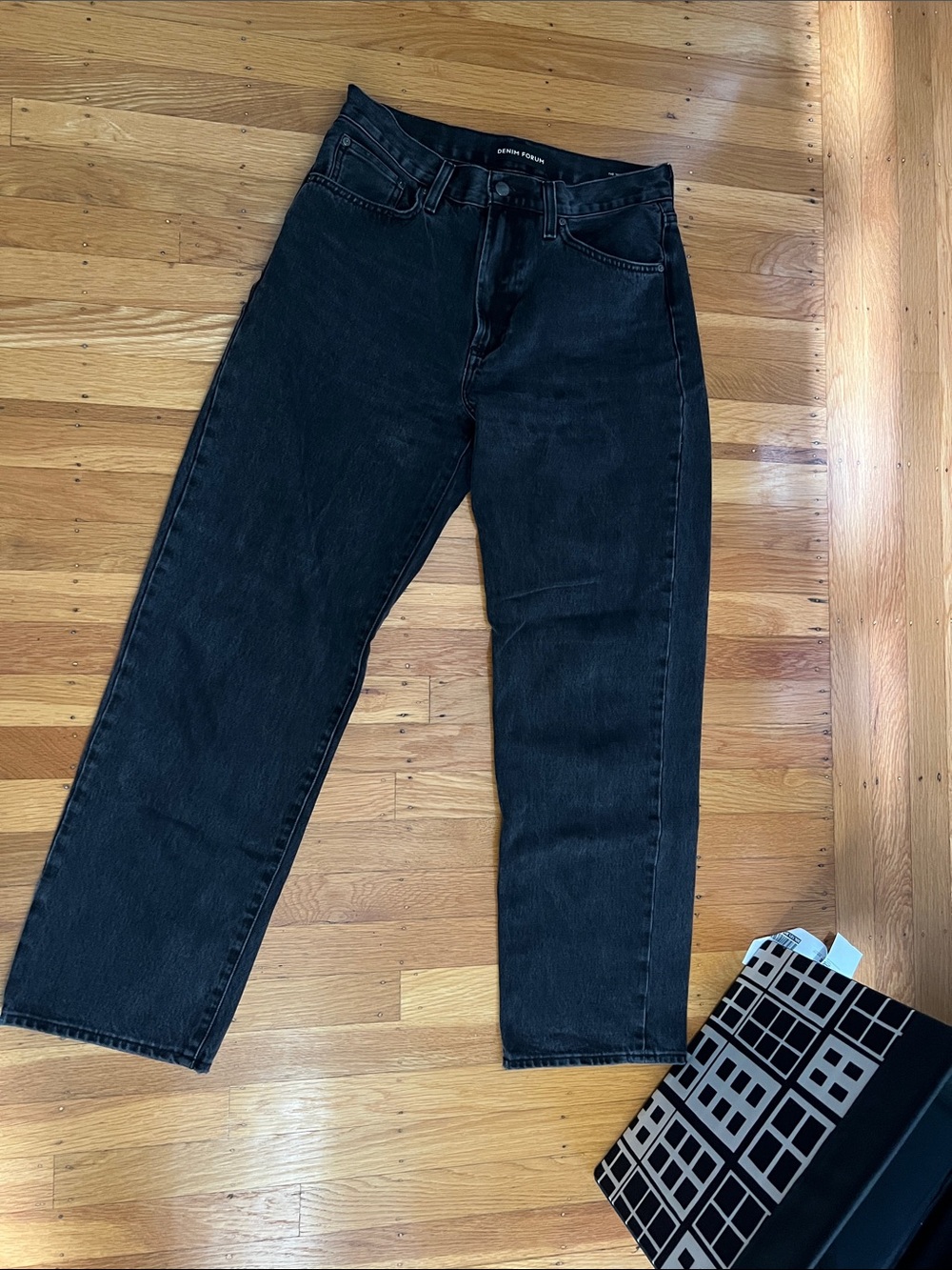 Denim Forum High-Rise Straight Leg Jeans — Black